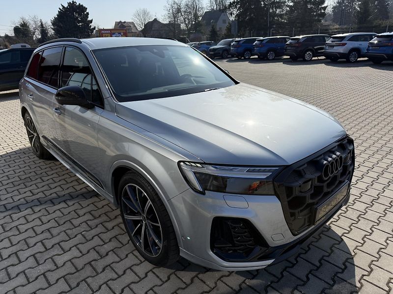 Audi Q7 (2025) 50TDI 210kW S-LINE 7MÍST NZN!! - fotka 15 z 57