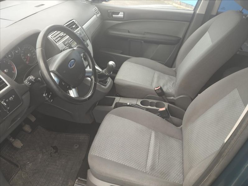 Ford C-MAX 1,6 74 KW - fotka 7 z 15