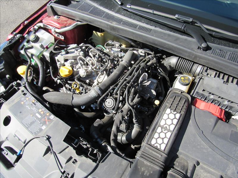 Renault Mégane 1,3 TCe GrandCoupé Techno - fotka 30 z 32