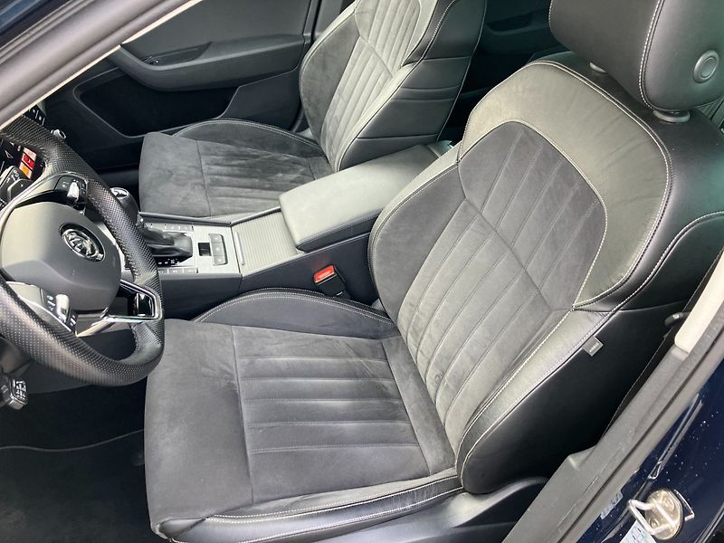 Škoda Superb (2022) 2.0TDI 147kW 4X4 STYLE DSG - fotka 21 z 33