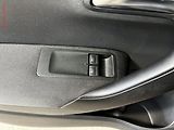 Volkswagen Polo (2010) 1.2 HTP, AC - náhled 12