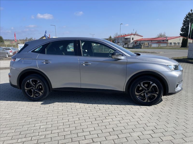 DS Automobiles DS7 Crossback 2,0 BlueHDi 180 AT8 LaPremiere - fotka 37 z 39