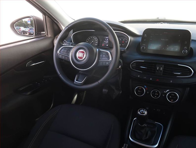 Fiat Tipo (2021) 1.0 FireFly, Tempomat - fotka 7 z 18