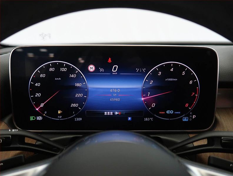 Mercedes-Benz Třídy C (2022) Avantgarde C 180 - fotka 11 z 32