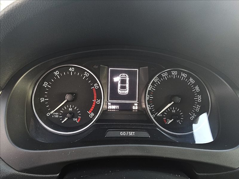 Škoda Rapid 1,2 TSi 81KW Style ALU STK - fotka 16 z 41