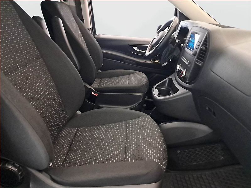 Mercedes-Benz Vito (2021) 124 CDI 4x4, Bus, 8Míst, ČR - fotka 9 z 19