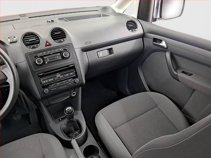 Volkswagen Caddy (2015) Maxi 2.0 EcoFuel, 5Míst - fotka 8 z 16