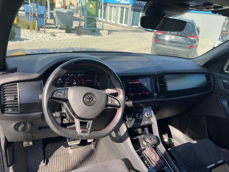 Škoda Kodiaq 2,0 RS TDI 176KW DPH - fotka 8 z 12