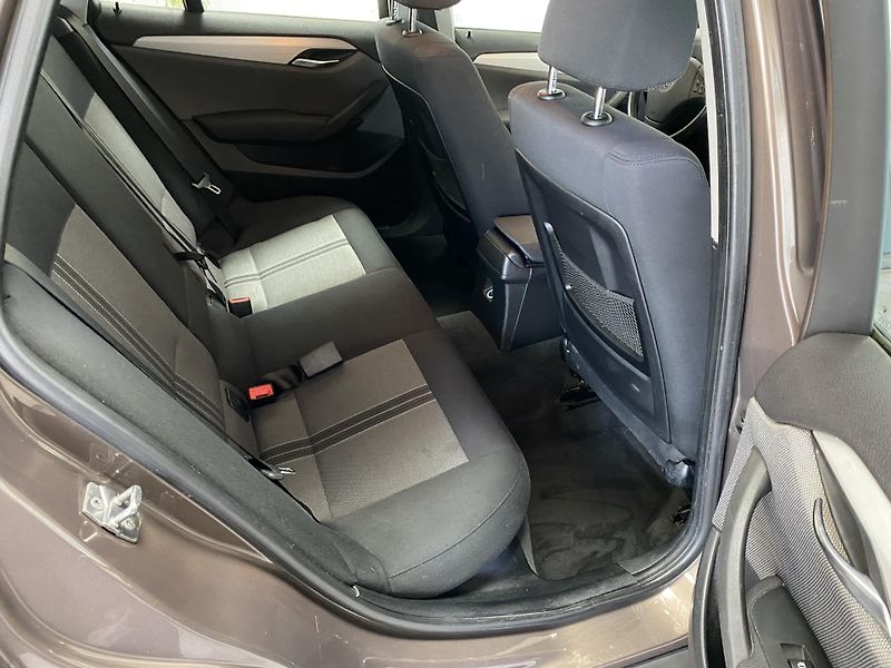 BMW X1 2.0D  XDRIVE REZERVACE  - fotka 15 z 23