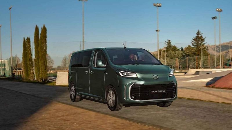 Toyota Proace.