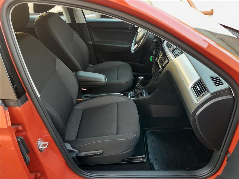 Škoda Rapid 1,2 TSI 66kW - fotka 28 z 51