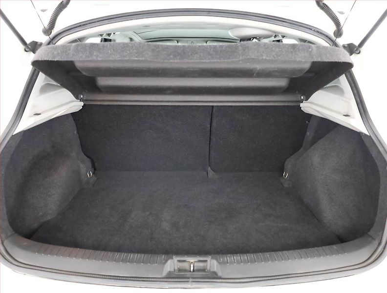 Nissan Qashqai (2012) 1.6 dCi, Serv.kniha, Navi - fotka 14 z 14