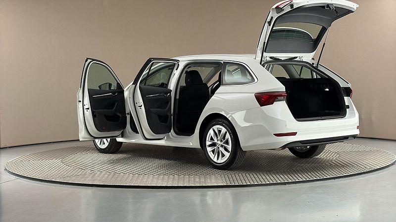 Škoda Octavia 1.5 TSI Style Combi - fotka 7 z 25