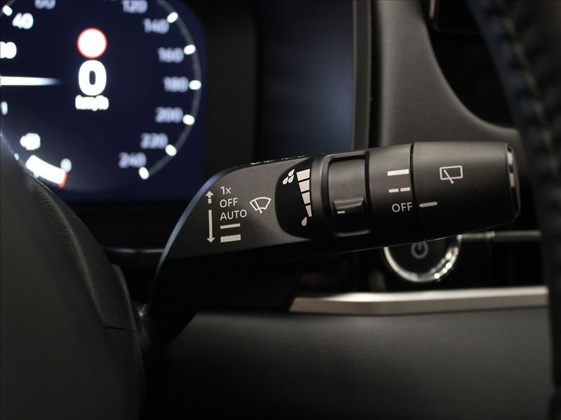 Mitsubishi Outlander 2,4 PHEV AWD Instyle TAŽNÉ - fotka 23 z 30