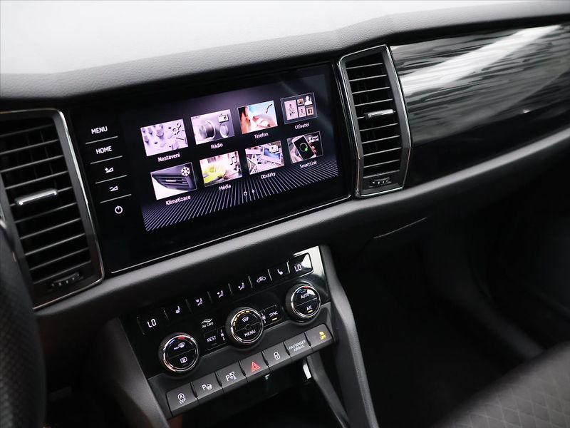 Škoda Kodiaq 2,0 TDI 147kW DSG Style 4x4 CZ - fotka 20 z 34