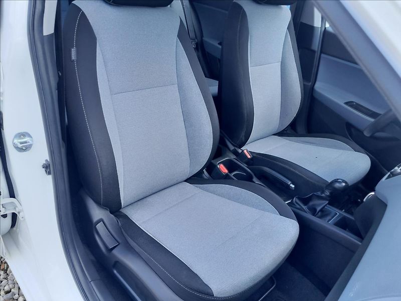 Hyundai i20 1,25i 16V 55kW - fotka 29 z 45