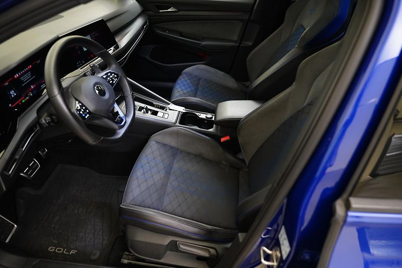 Volkswagen Golf - fotka 5 z 5