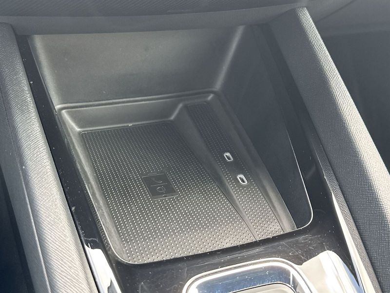 Škoda Octavia (2023) Combi 2.0 TDI DSG Sportline - fotka 26 z 36
