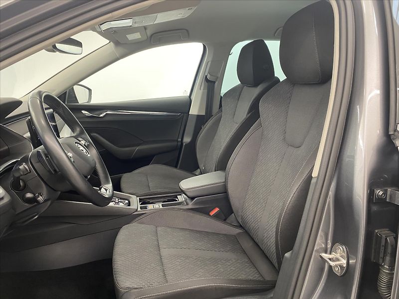 Škoda Octavia 2,0 TSI 140kW DSG 4x4 Style Pl - fotka 5 z 29
