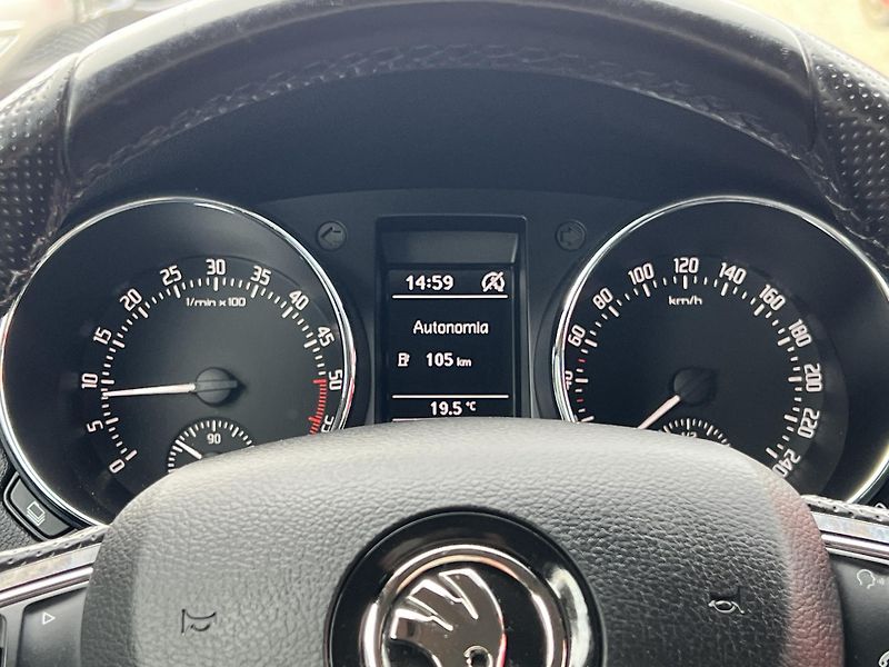 Škoda Yeti 2.0TDi 81kw OUTDOOR AMBITION - fotka 17 z 44