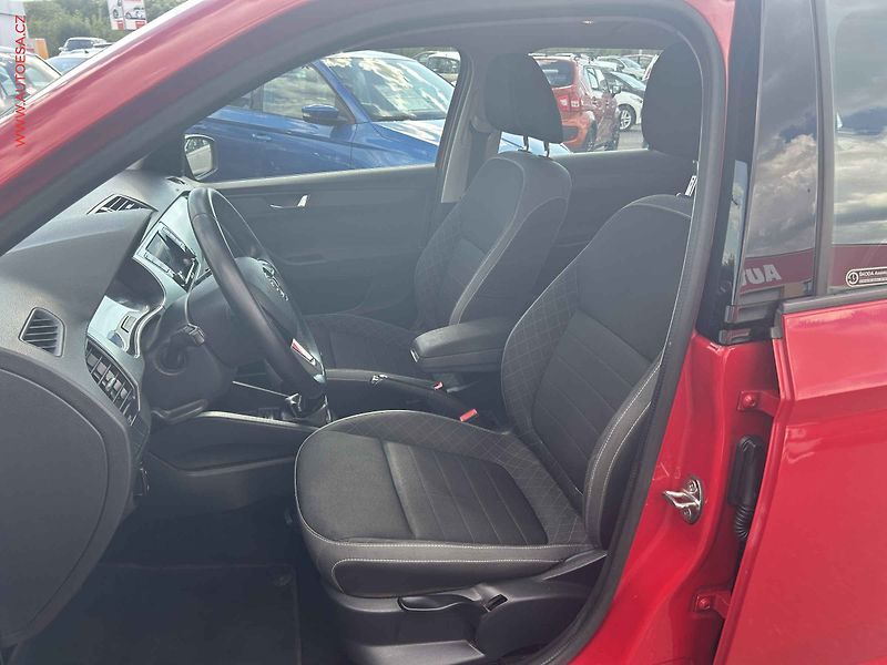 Škoda Fabia (2019) 1.0TSi, ČR, AC, ACC - fotka 9 z 15