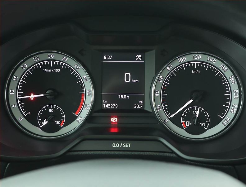 Škoda Octavia (2018) Style 1.6 TDI, Serv.kniha - fotka 11 z 15