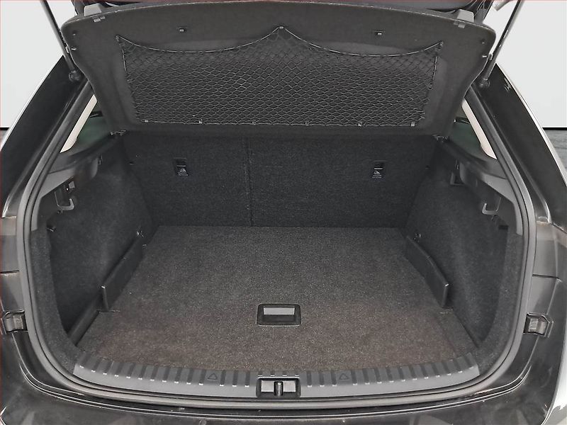 Škoda Scala (2023) Ambition 1.0 TSI, Serv.kniha - fotka 13 z 16