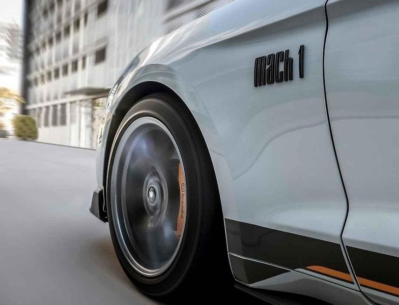 Ford Mustang Mach 1 způsobuje zkušeným řidičům opravdu libé pocity