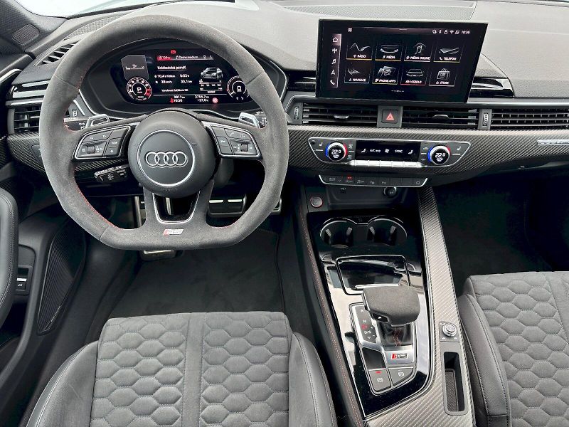 Audi RS 5 (2025) Sportback 2.9 TFSI 346kW Quatt - fotka 8 z 35