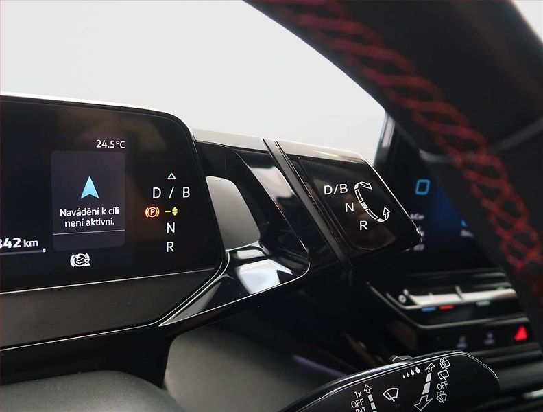 Volkswagen ID.4 (2023) GTX (82 kWh), SoH 92% - fotka 13 z 28