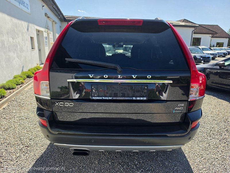 Volvo XC90 (2010) 2.4 D5 AWD 7míst,Rozvody,Navi - fotka 5 z 25