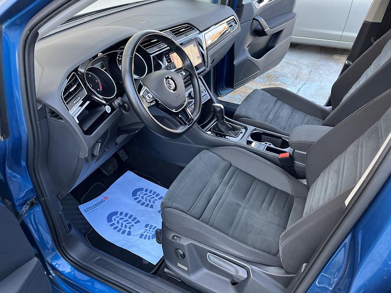 Volkswagen Touran (2020) 2.0TDI DSG VÝB*13000€ HIGHLINE - fotka 13 z 48