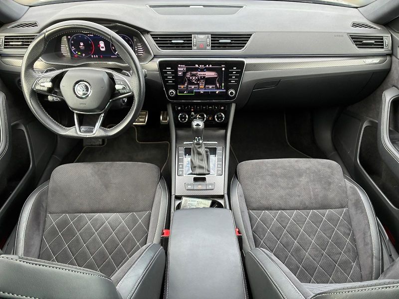 Škoda Superb (2022) SPORTLINE 1.5TSI 110kW DSG CZ  - fotka 9 z 11