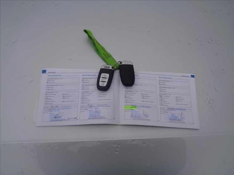 Audi A4 1,8 - fotka 9 z 16