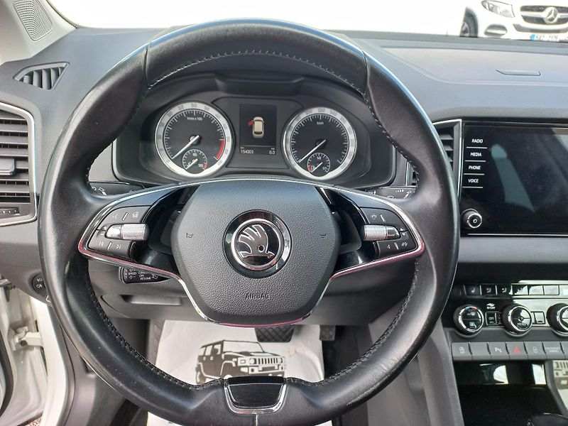 Škoda Karoq (2022) 2.0TDi 110kW 4x4 DSG ČR DPH - fotka 19 z 23