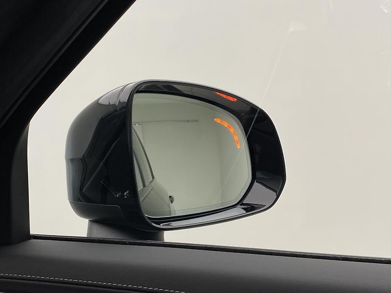 Volvo XC90 (2026) B5 AWD AUT BLACK EDITION ULTRA - fotka 32 z 73