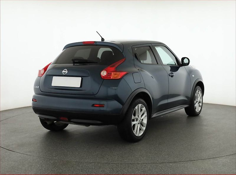 Nissan Juke (2011) 1.6 DIG-T, 4X4, Automat - fotka 5 z 17