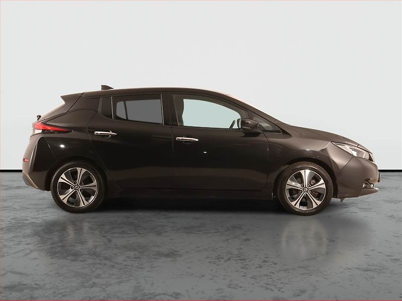 Nissan Leaf (2021) 40 kWh, SoH 91%, Automat - fotka 6 z 25