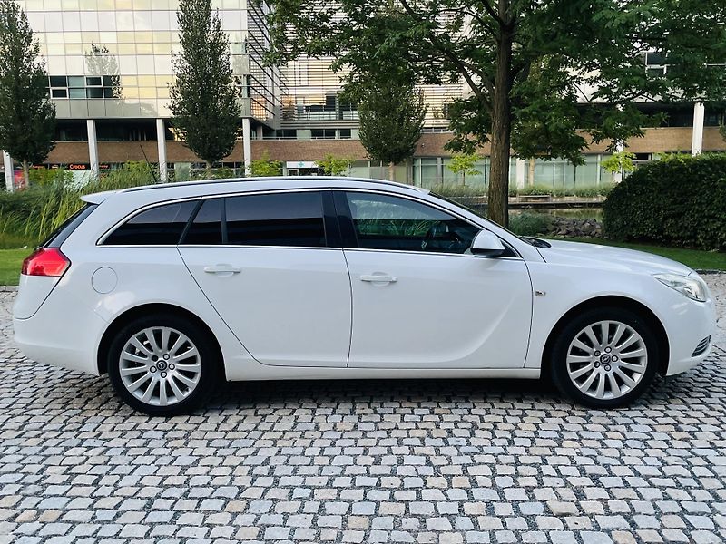 Opel Insignia 2.0CDTi MANUÁL TAŽNÉ SENZORY - fotka 11 z 36