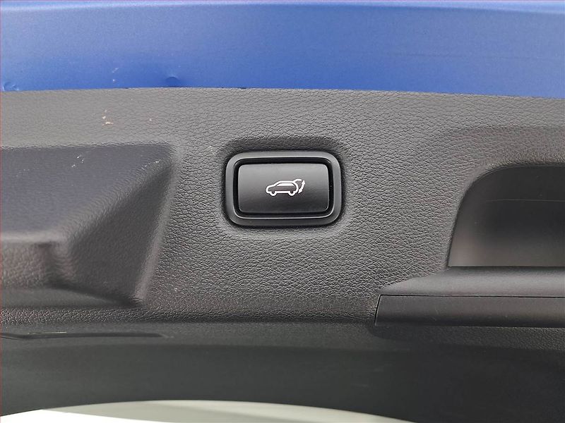 Kia XCeed (2023) GT Line 1.5 T-GDI - fotka 16 z 27
