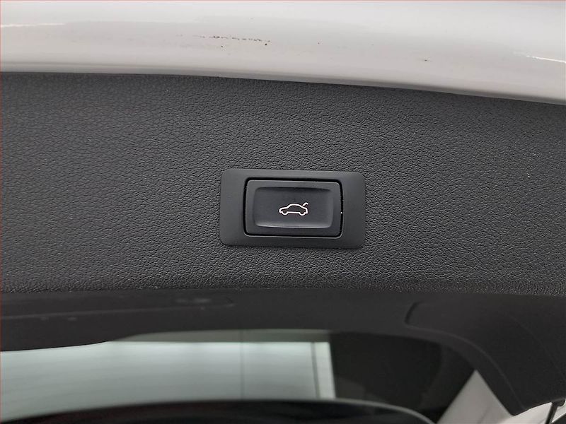 Audi Q5 (2014) 2.0 TDI, 4X4, Automat - fotka 19 z 19