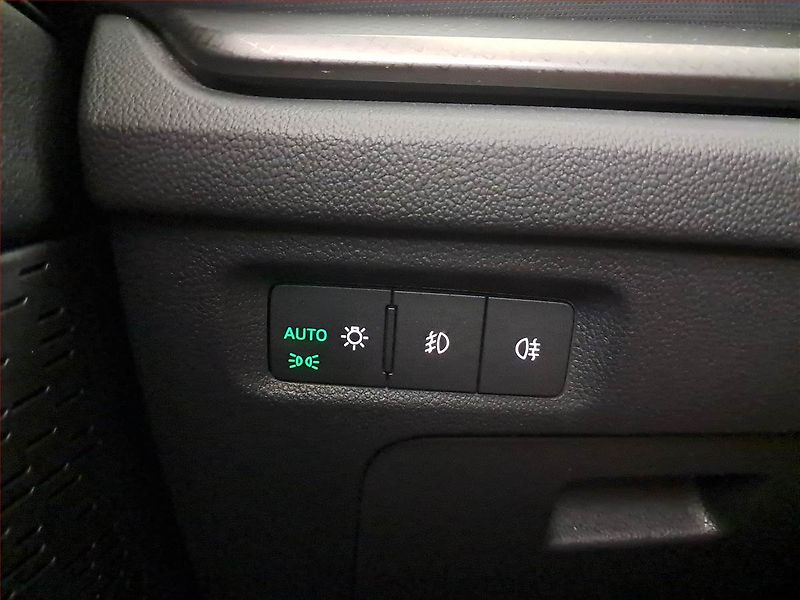 Škoda Octavia (2022) Ambition 2.0 TDI, ČR,1.maj - fotka 17 z 17