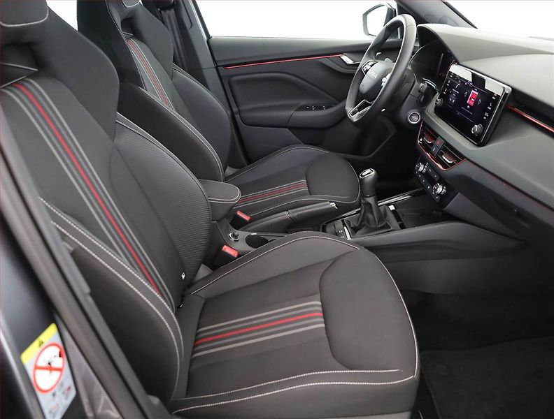 Škoda Kamiq (2025) 1.0 TSI, Monte Carlo - fotka 7 z 21