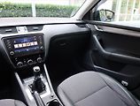 Škoda Octavia (2019) Style 1.5 TSI, Kůže, Tempomat - náhled 8
