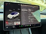 Tesla Model Y Standrart Range LFP Tažné - náhled 21