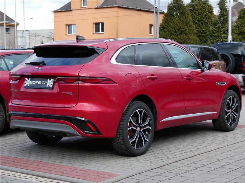 Jaguar F-Pace 2,0 P400e PHEV HSE,1Maj,ČR DPH - fotka 7 z 44