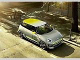 Rovněž ve Frankfurtu MINI prezentovalo koncept MINI ELECTRIC CONCEPT, na jehož vývoji pracovalo téměř 10 let.
