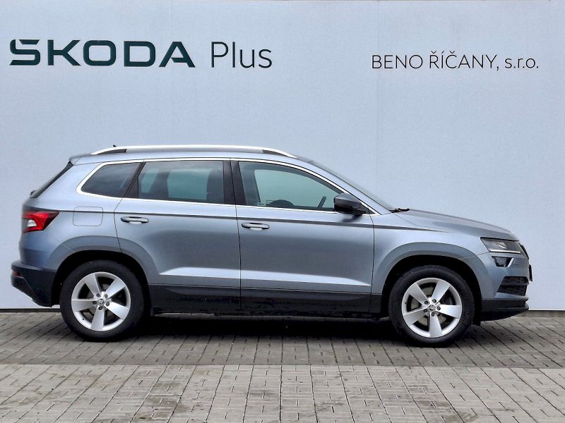 Škoda Karoq (2018) Style DSG 4x4 2,0TDi 110kW - fotka 11 z 35