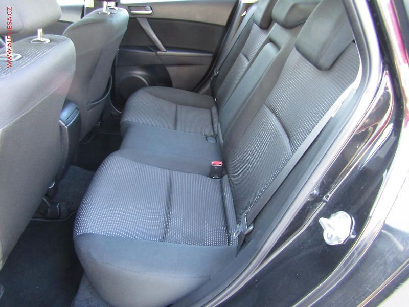 Mazda 3 (2011) 2.2MZR-CD, ČR, AC, tempo - fotka 10 z 15