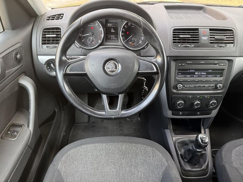 Škoda Yeti 1,2TSI 77kW AC TAŽNÉ - fotka 16 z 20